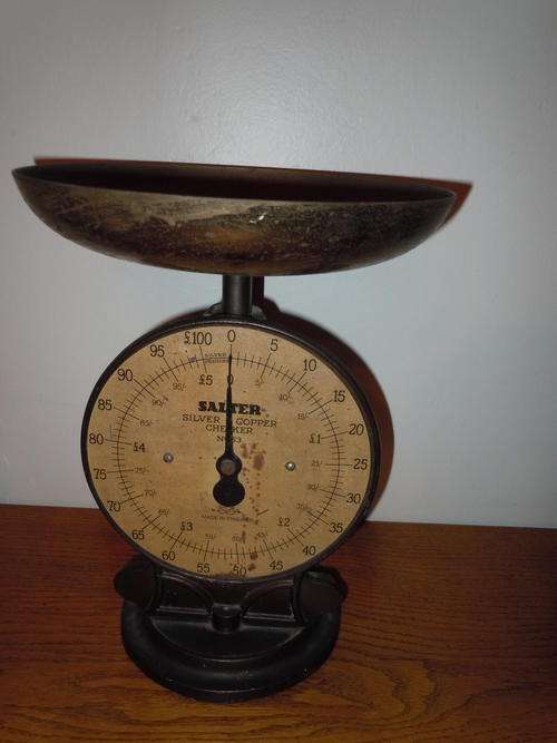 Salters coin scale