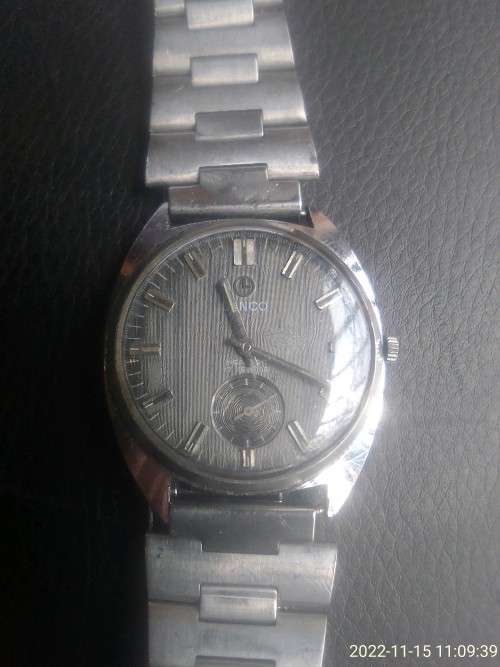 ANTIQUE WIND UP WRIST WATCHES WORKING X 2 READ DESCRIPTION