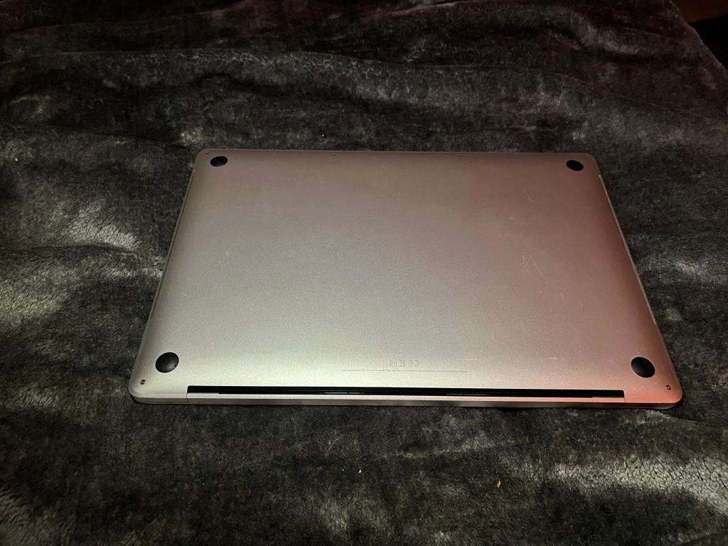 Macbook Pro 16-inch 2019 1TB SSD 32GB Ram