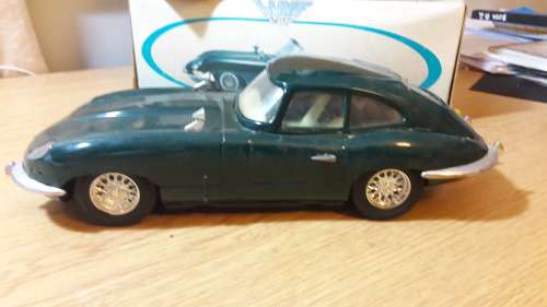 LUXE CAR - Jaguar E-Type - tin plate -  played with condition, original box