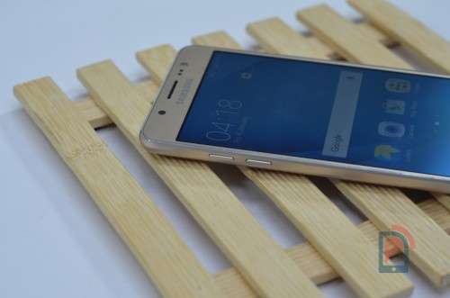 Samsung Galaxy J5 16GB Gold