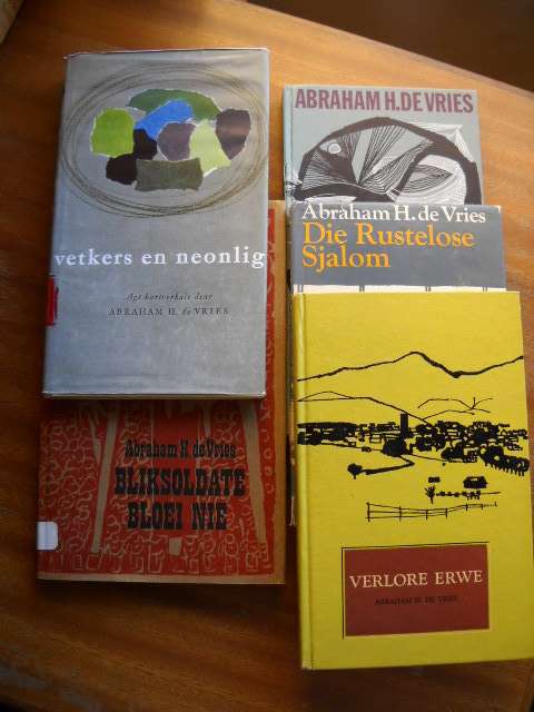 5  HARDEBANDBOEKE  deur Abrham H. de Vries