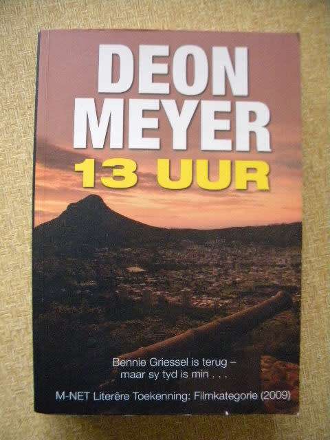 13 UUR  deur Deon Meyer