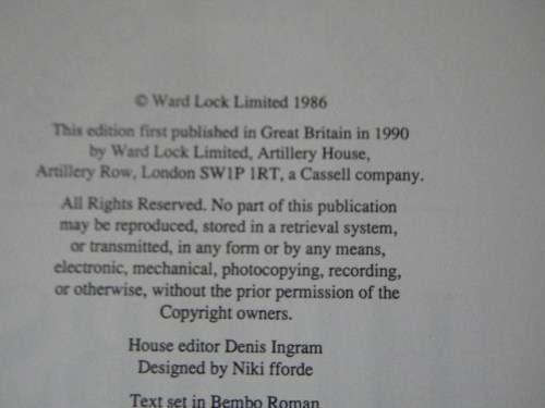 HERBS  Gardener`s Guide  by Jane Courtier