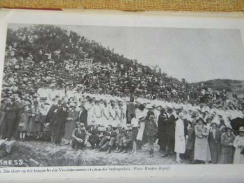 HELDIN UIT DIE VREEMDE  Die Verhaal van Emily Hobhouse  deur Rykie van Reenen (Anglo-Boereoorlog)