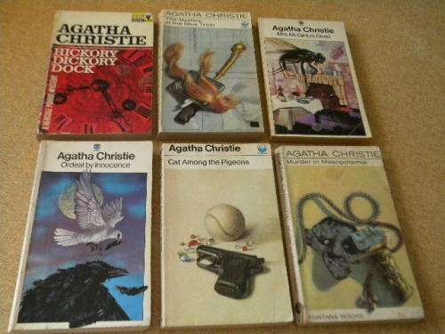 PAPERBACKS: 14 X AGATHA CHRISTIE