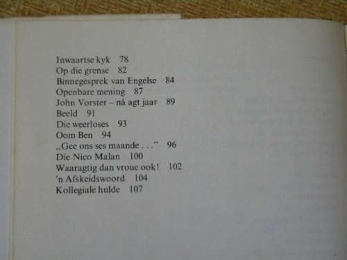 SCHALK PIENAAR 10 JAAR POLITIEKE KOMMENTAAR  deur Ton Vosloo & VOORLOPER  deur  Alex Mouton