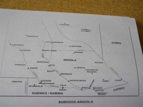 DIE BUFFEL STRUIKEL 'n Storie van 32 Bataljon en sy mense  deur L.J. Bothma