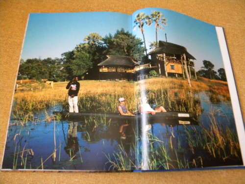 ATLAS OF NATIONAL PARKS AND RESERVES OF SOUTH AFRICA   Text by Marielle Renssen