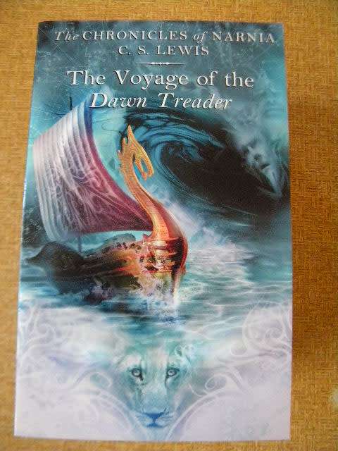 THE CHRONICLES OF NARNIA  by C. S. Lewis  (Paperback Box Set)