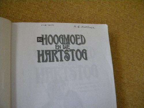 ROMANS: Die Verlore Opstal, Sinagoge v d Satan, Die hoogmoed en hartstog, Stad onder die woestynsand