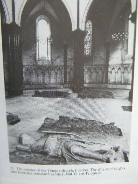 THE HOLY BLOOD AND THE HOLY GRAIL  by M. Baigeny, R. Leigh and H. Lincoln