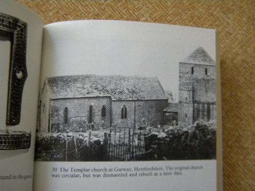 THE HOLY BLOOD AND THE HOLY GRAIL  by M. Baigeny, R. Leigh and H. Lincoln