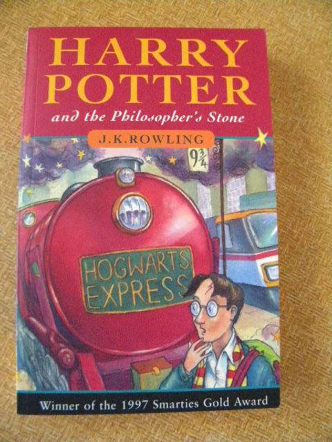 HARRY POTTER AND THE STONE by Rowling