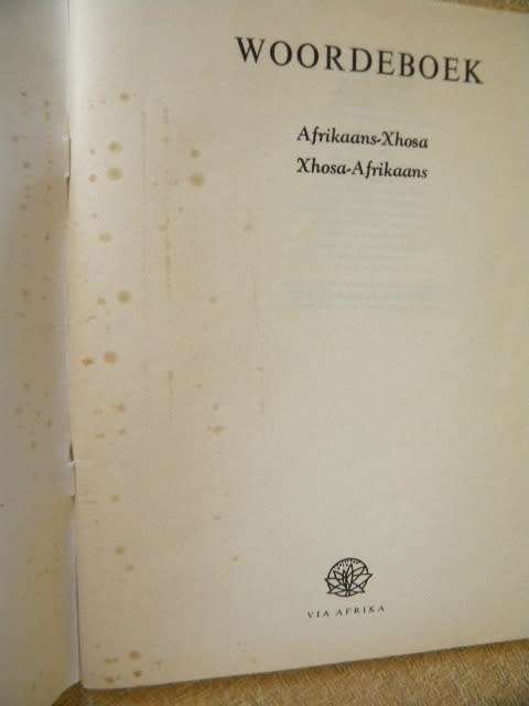 2 SOFTCOVERS: LEARN XHOSA  with Anne Munnik  and  AFRIKAANS-XHOSA/XHOSA-AFRIKAANS WOORDEBOEK