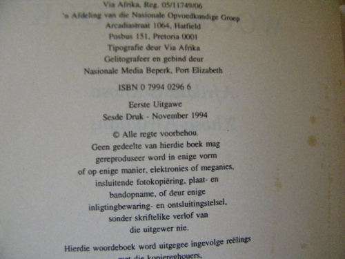 2 SOFTCOVERS: LEARN XHOSA  with Anne Munnik  and  AFRIKAANS-XHOSA/XHOSA-AFRIKAANS WOORDEBOEK