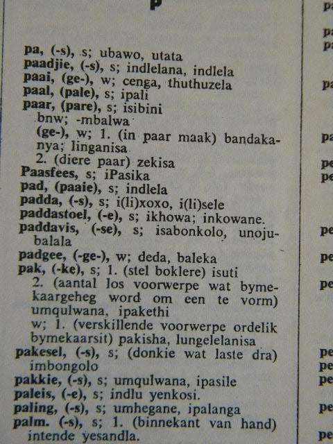 2 SOFTCOVERS: LEARN XHOSA  with Anne Munnik  and  AFRIKAANS-XHOSA/XHOSA-AFRIKAANS WOORDEBOEK