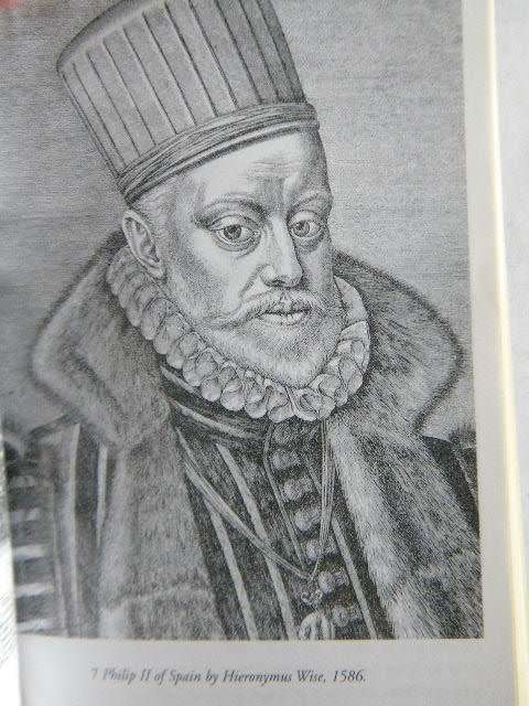 THE LAST FIGHT OF THE REVENGE  by Peter Earle  Author of The Pirate Wars