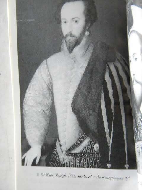 THE LAST FIGHT OF THE REVENGE  by Peter Earle  Author of The Pirate Wars