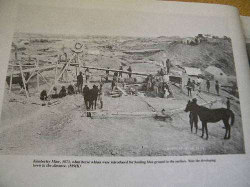 EARLY KIMBERLEY: A photographic Souvenir  by Vida Qllen