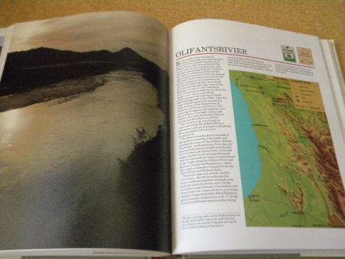 THE COMPLETE BOOK OF SOUTH AFRICAN WINES  by John Kench, Phyllis Hands and David Hughes