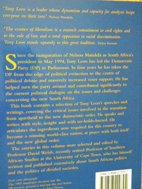 HOPE and FEAR  Reflections of a democrat  - TONY LEON  Edited by David Welsh