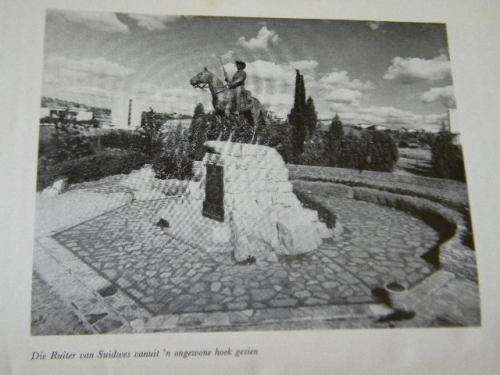 DIE ALTE FESTE EN DIE RUITER VAN SUIDWES  deur D.W. Krynauw