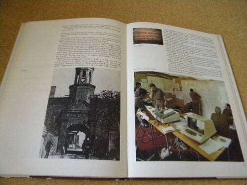 LIKE THE WIND  The story of the South African Navy  by Siegfried Stander