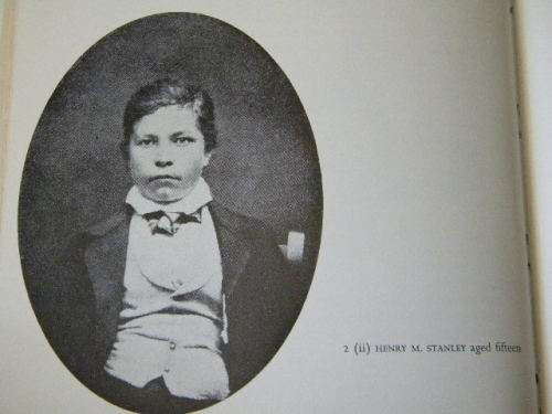 THE RESCUE OF EMIN PASHA  by Roger Jones  (Stanley and Pasha Expedition 1887-1889)