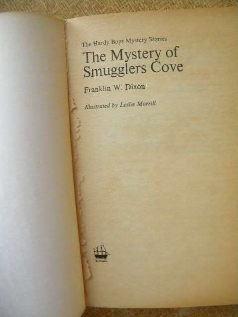 THE HARDY BOYS  deur Franklin W. Dixon  (13 Paperbacks)  Hardy Mystery Stories