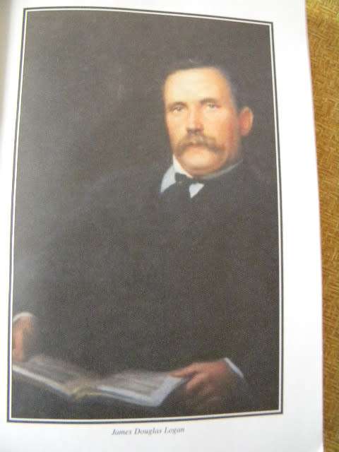 LOGAN`S WAY  by Robert N. Toms  Life and Times of J.D. Logan and Matjiesfontein