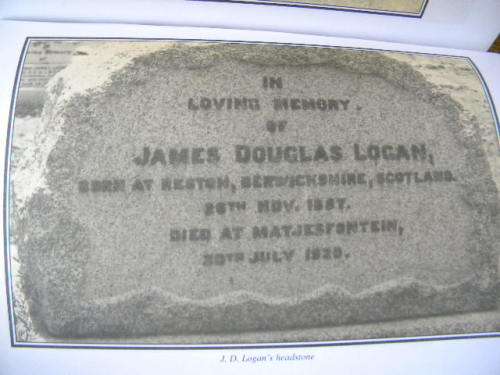 LOGAN`S WAY  by Robert N. Toms  Life and Times of J.D. Logan and Matjiesfontein