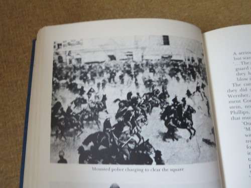 GOLDEN AGE  by A. P. Cartwright  Illustrator: Bernard Sargent  (History of industrialization of SA)