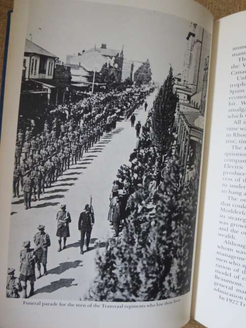 GOLDEN AGE  by A. P. Cartwright  Illustrator: Bernard Sargent  (History of industrialization of SA)