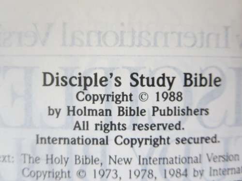 NEW INTERNATIONAL VERSION: DISCIPLE`S STUDY BIBLE