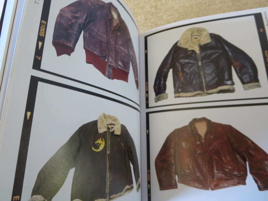 THE LEATHER BOOK  by Anne-Laure Quilleriet