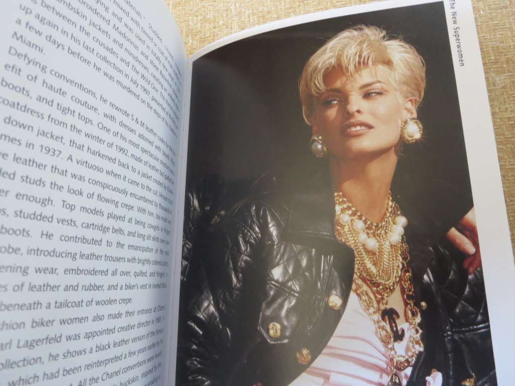 THE LEATHER BOOK  by Anne-Laure Quilleriet