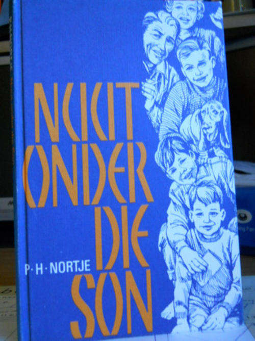 PH Nortje - Nuut onder die son