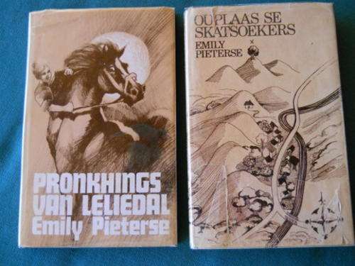 2 X Emily Pieterse - Pronkhings van Leliedal & Ouplaas se skatsoekers