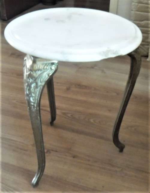 ROUND MARBLE SIDE TABLE
