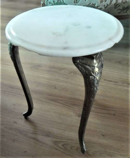 ROUND MARBLE SIDE TABLE