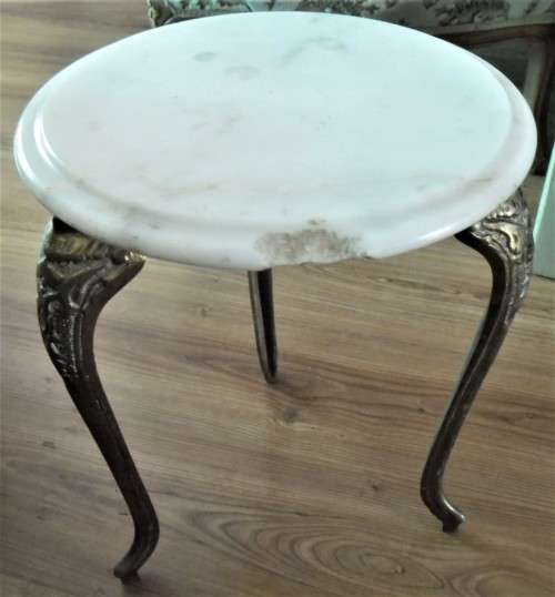 ROUND MARBLE SIDE TABLE