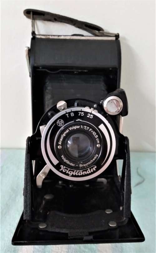 VINTAGE VOIGTLÄNDER CAMERA REDUCED 50%