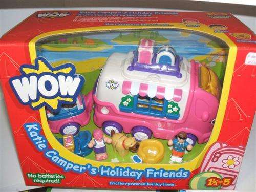 WOW Katie Campers  Holiday friends (Camper with trailer and figures)  Educational toy