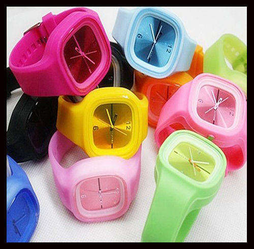 FREE SHIPPING**1 LOT 20 WATCH **NEW FUNKY JELLY SILICONE WATCH********