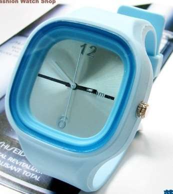 silicone sport  Wrist quartz Watch Fashion Unisex BLUE