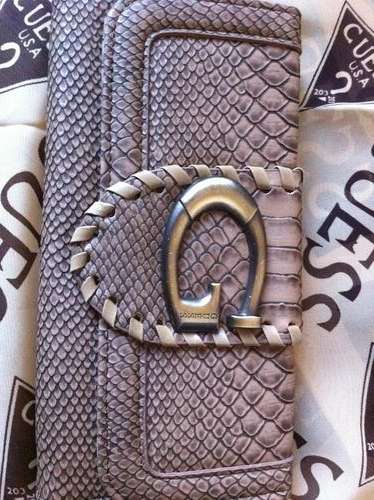 BRAND NEW  GUESS WALLETS NEW COLLECTION