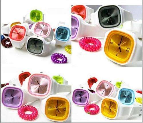 **********NEW COLOUR FUNKY JELLY SILICONE WATCH********