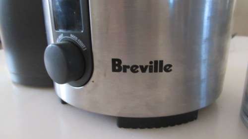 Breville BJE510XL Juice Fountain Multi-Speed - Juice extractor - 1.1 qt - 900 W
