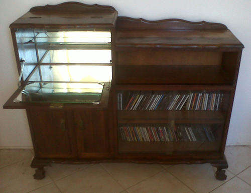 Ball & Claw drinks cabinet